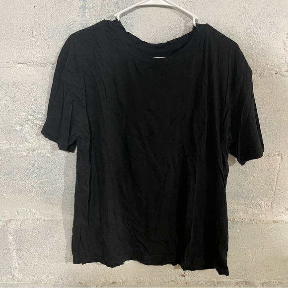 Victoria secrets tshirt womens black size large - Picture 1 of 2